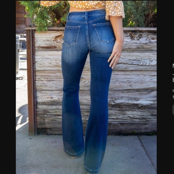 New KanCan Distressed Button Fly Flare Leg Jeans Dark Wash - Picture 2 of 5